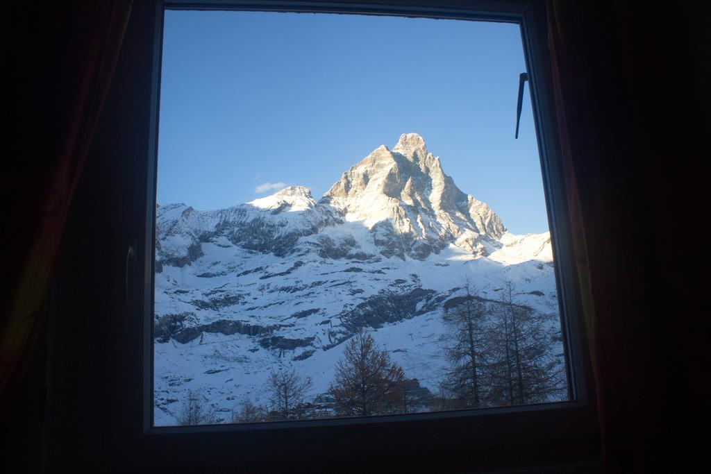 Cervinia Apartments Бройл-Червиня Екстериор снимка